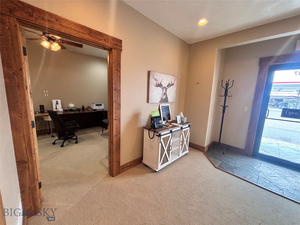 405-411 N Montana Street Property Photo 12