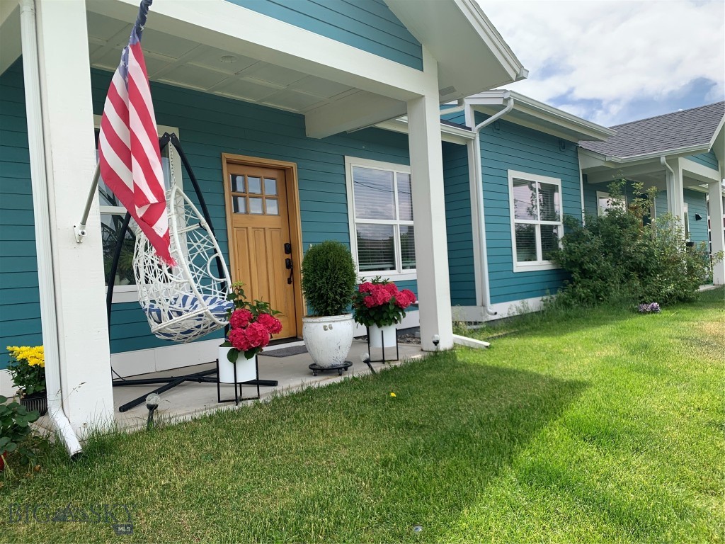 5519 Arnhem Way Property Photo 1