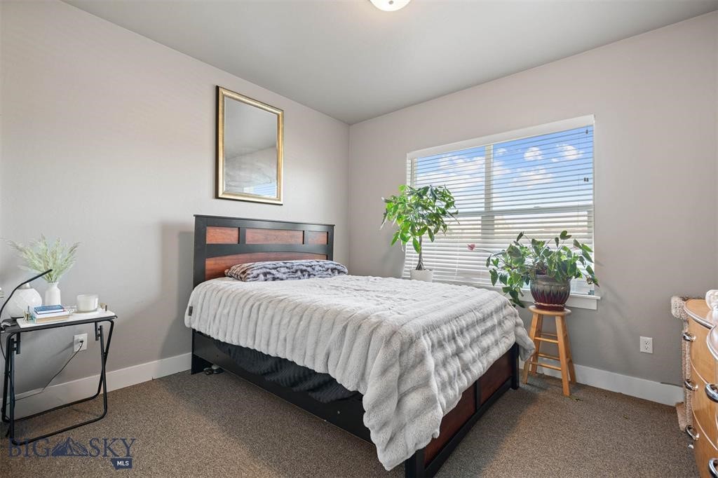 5519 Arnhem Way Property Photo 9