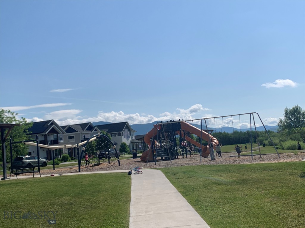 5519 Arnhem Way Property Photo 15