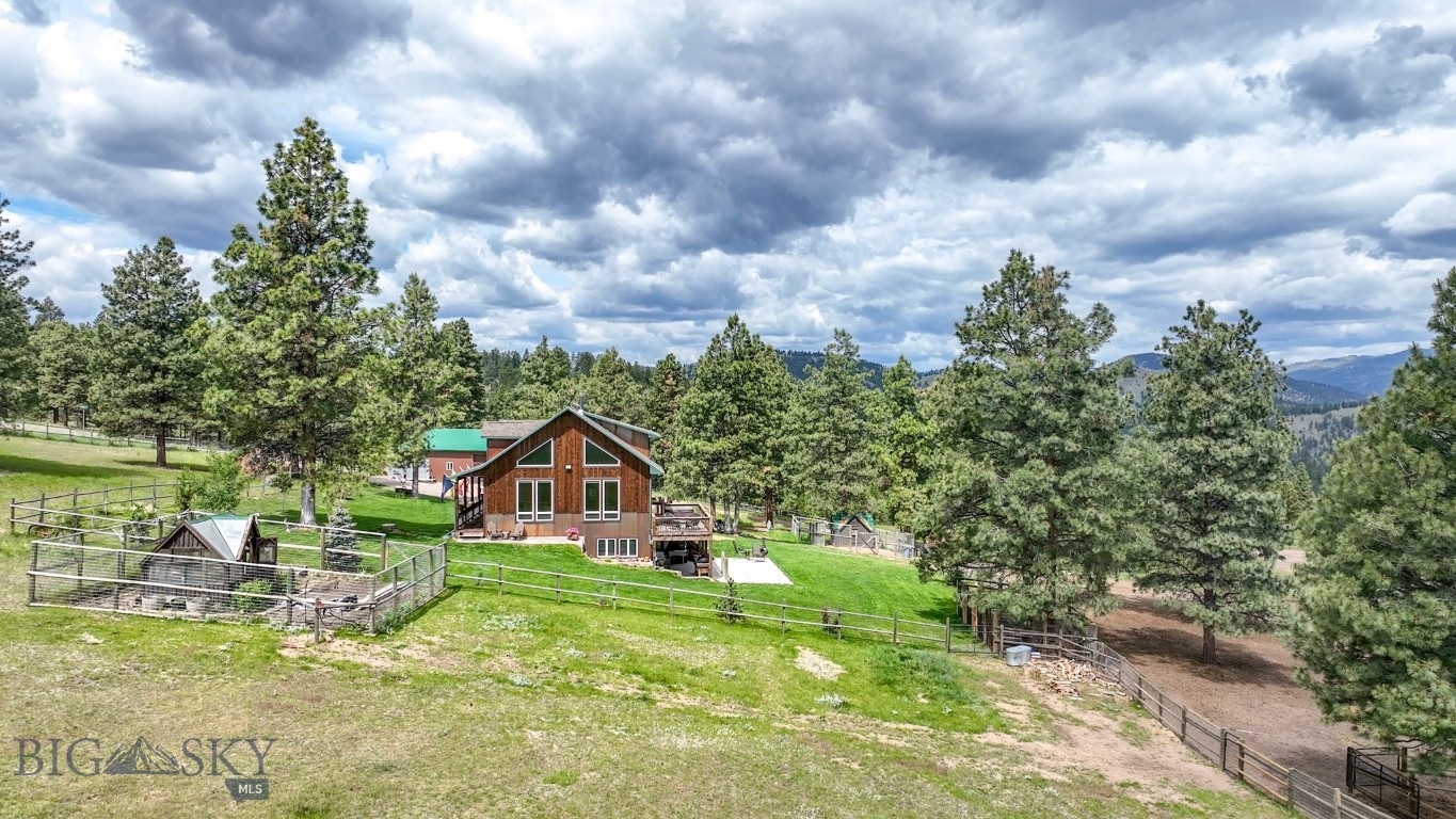 5 Alpine Valley Property Photo 1