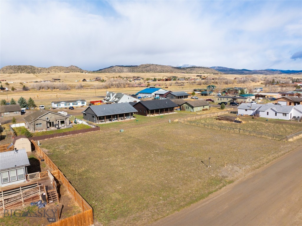 Lot 15 Mirza Way