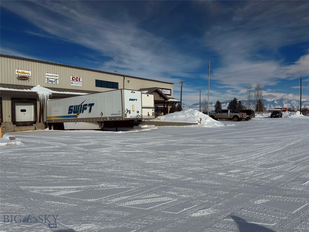 275 Manhattan South Road Property Photo 42
