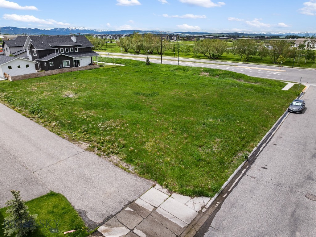 176 N Cottonwood Road Property Photo