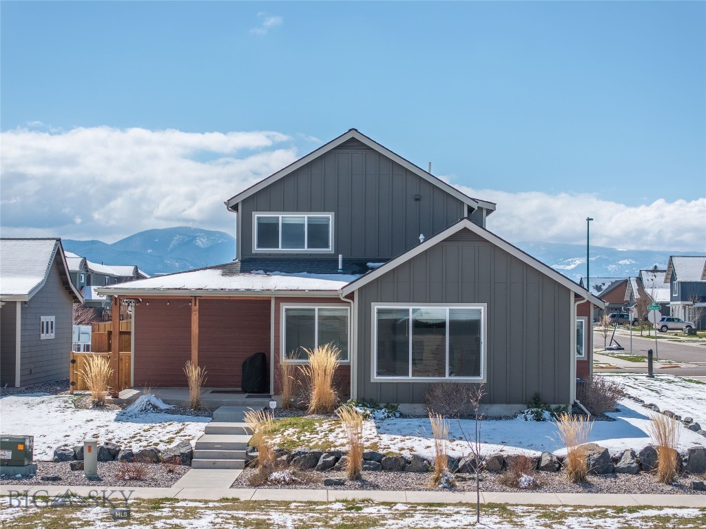 5529 Redhaven Street Property Photo 1