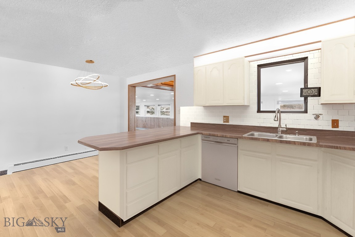 509 1st E Property Photo 48