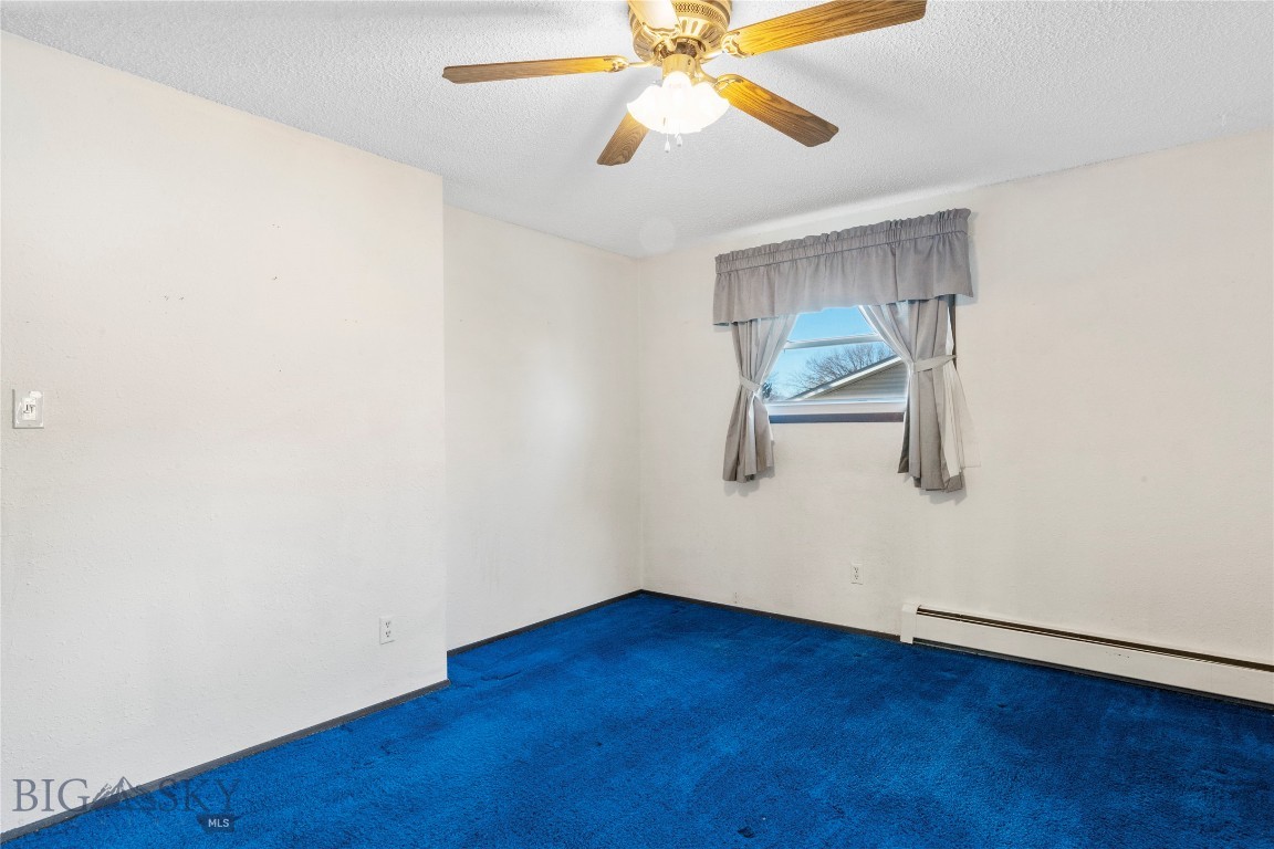 509 1st E Property Photo 52