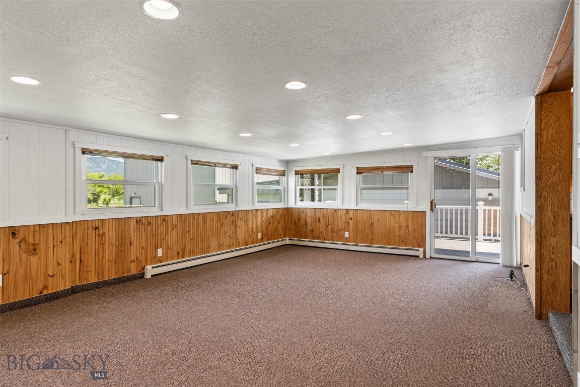 509 1st E Property Photo 64