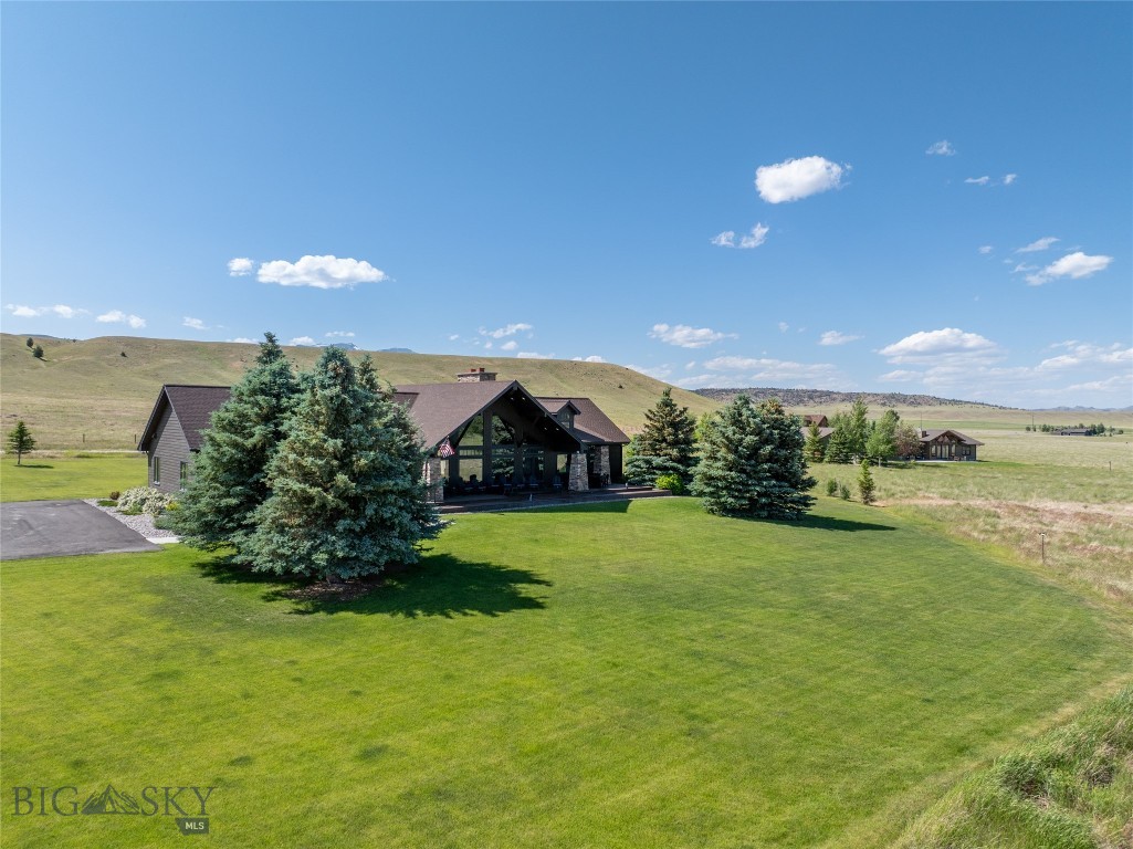 10 Wood Duck Road Property Photo 2