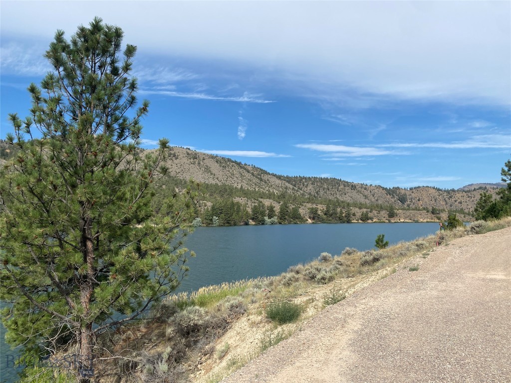 Nhn Danas Point Drive Property Photo 12