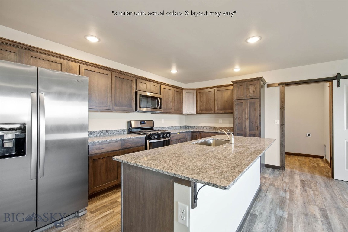 602 Black Diamond Unit D Property Photo