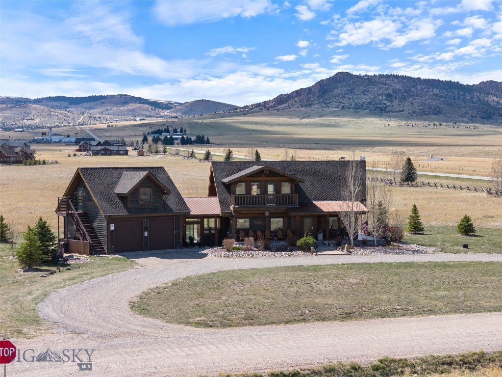 6 Browtine Ln Property Photo 2