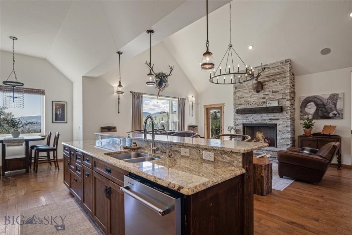 160 Jackson Creek Property Photo 36