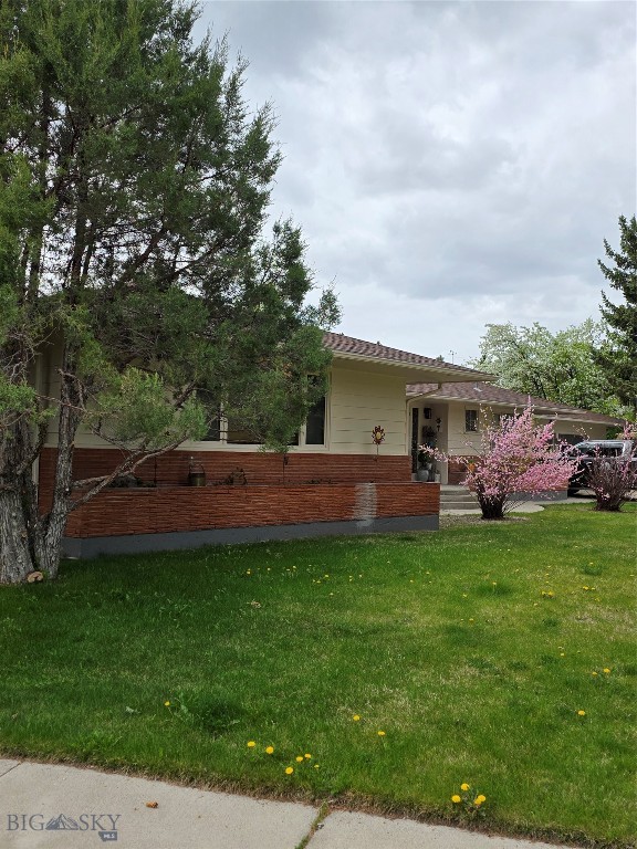 606 S Arizona Property Photo