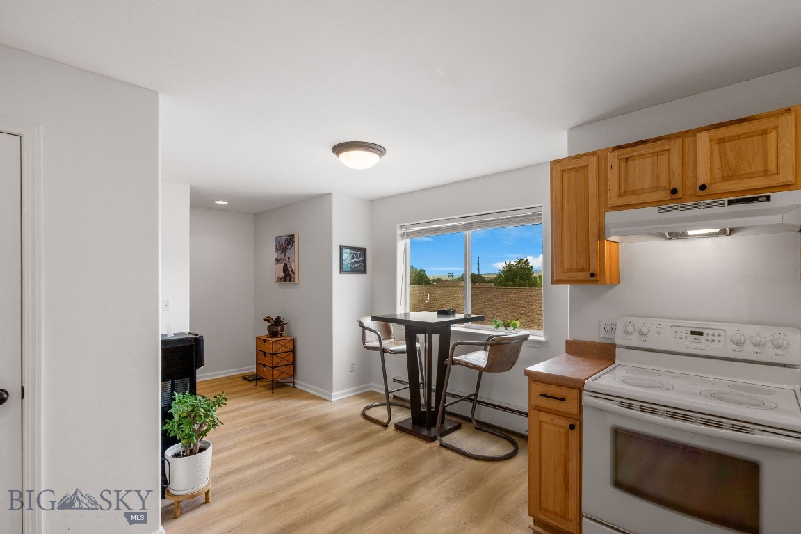 1203 Wineglass Court B Property Photo 9