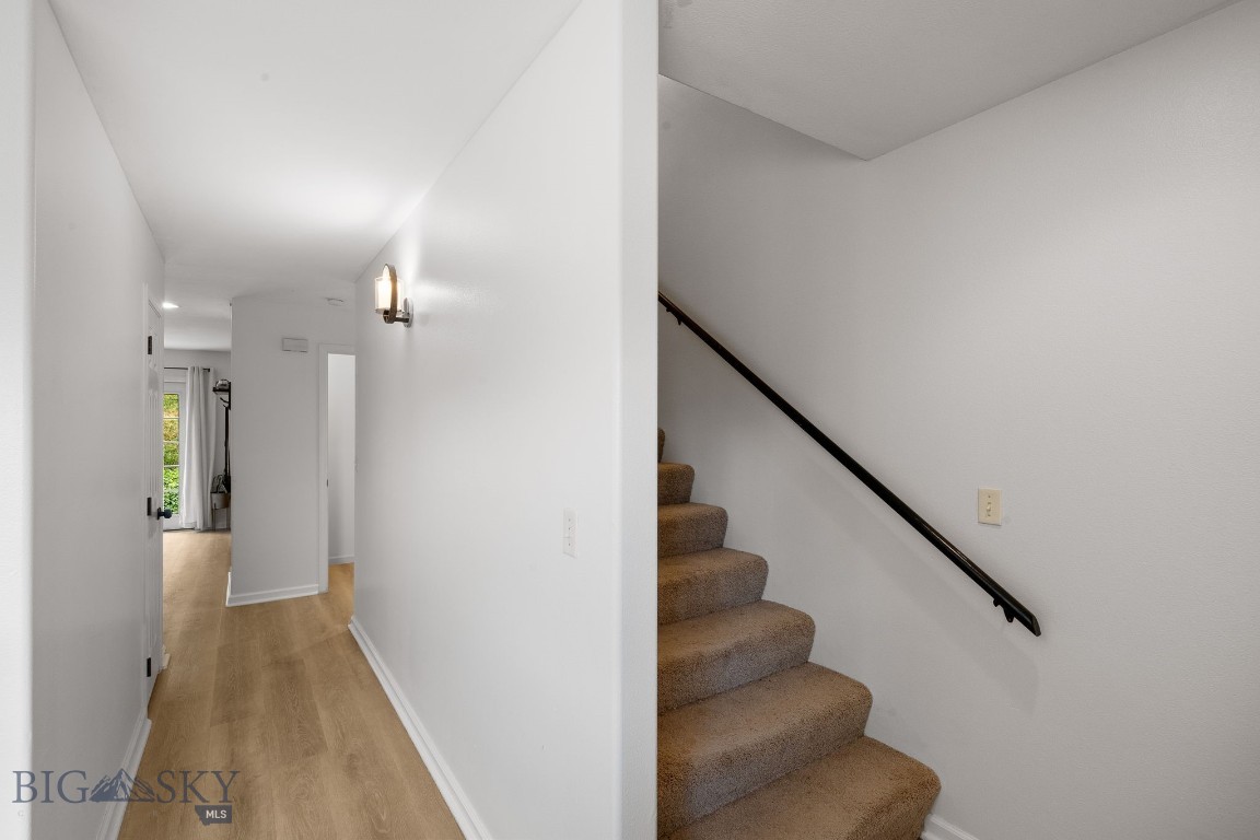 1203 Wineglass Court B Property Photo 11
