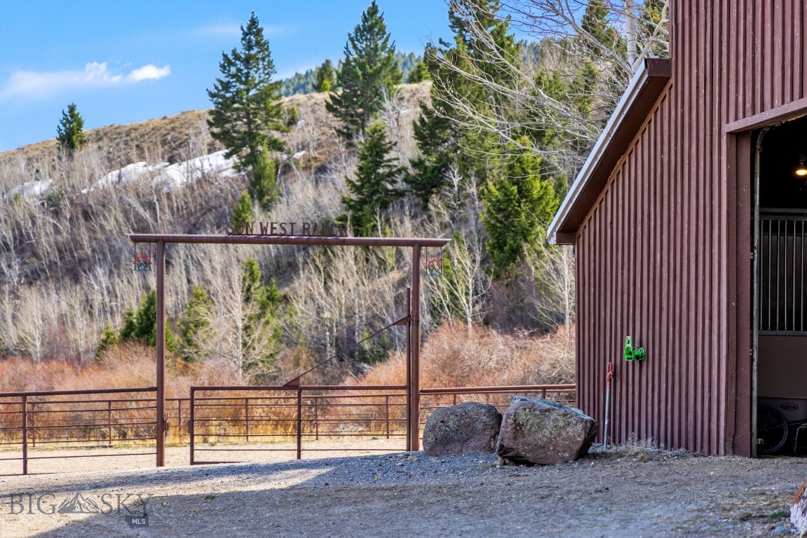 Lot 19 South Sun West Road Property Photo 37