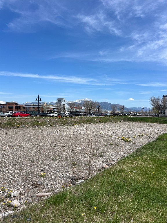 795 Boardwalk Avenue Property Photo 4