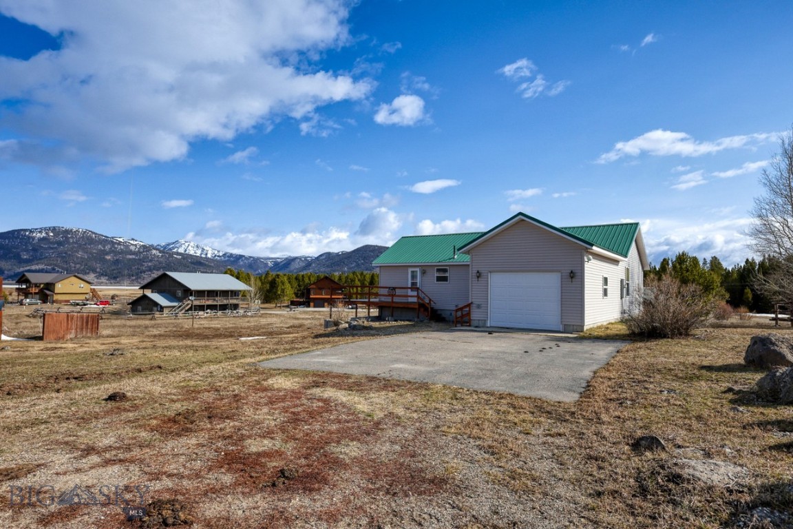 236 Buffalo Drive Property Photo
