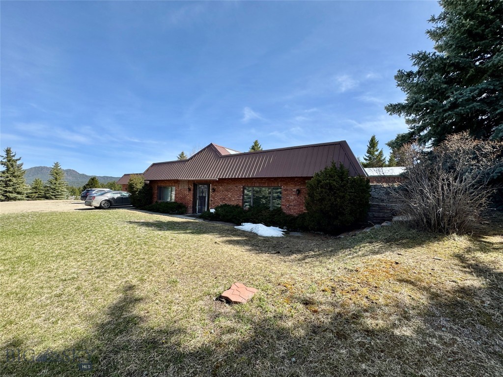 55 Equis Lane Property Photo 1