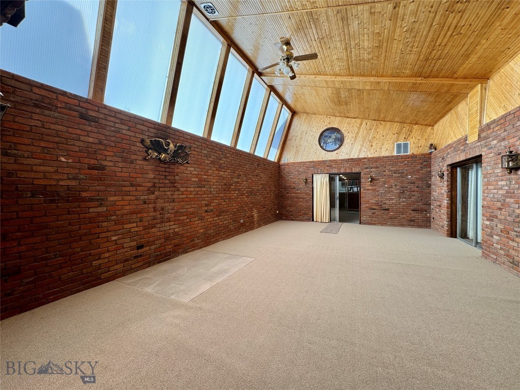 55 Equis Lane Property Photo 15
