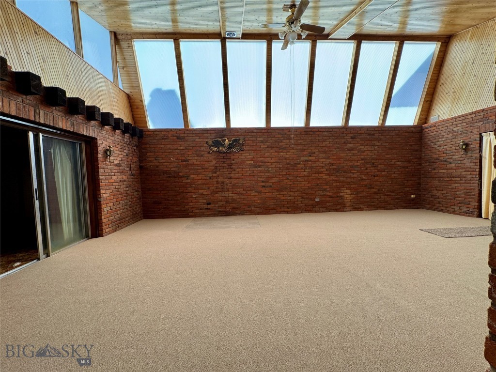 55 Equis Lane Property Photo 17