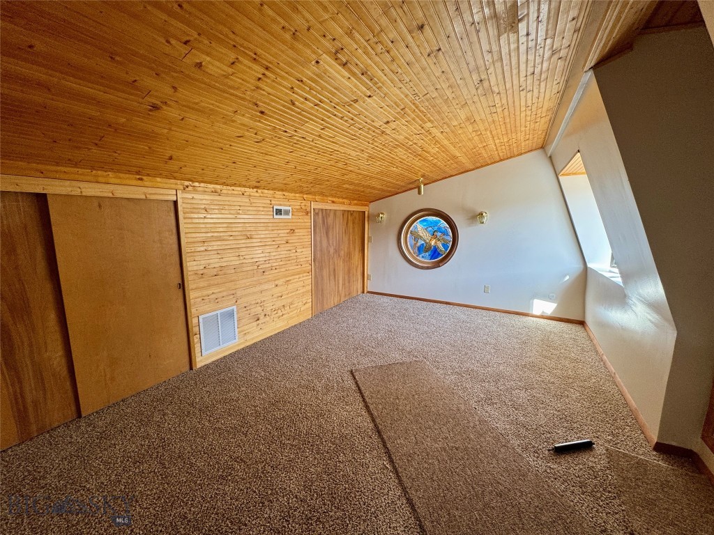 55 Equis Lane Property Photo 31
