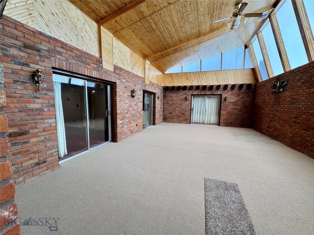 55 Equis Lane Property Photo 36