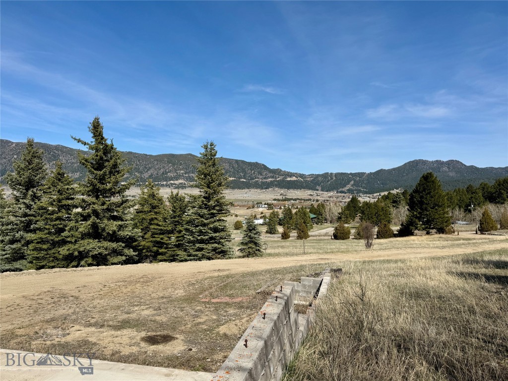 55 Equis Lane Property Photo 50