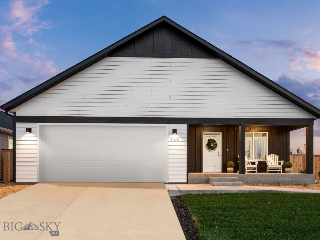 730 Thrice Loop Property Photo 1