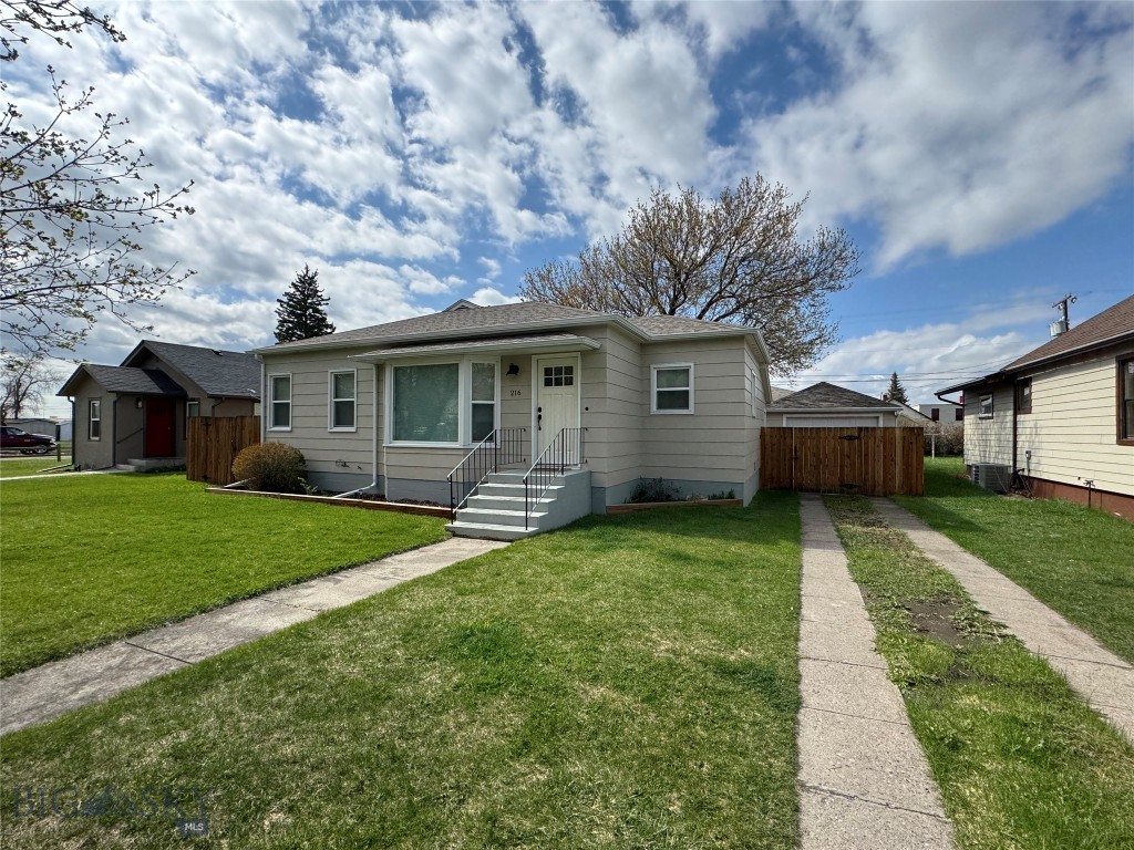 216 W 2nd Ave Property Photo