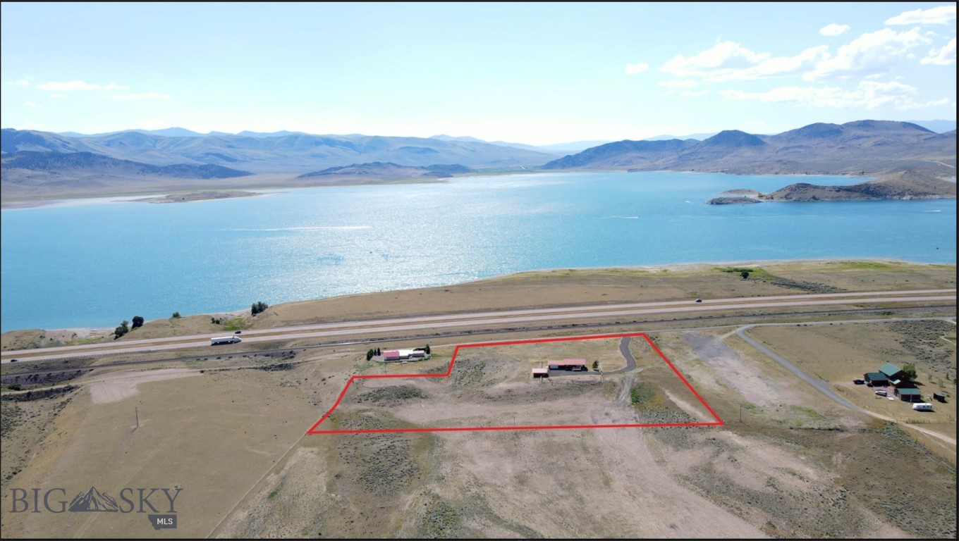 1755 Lake Front Road Property Photo