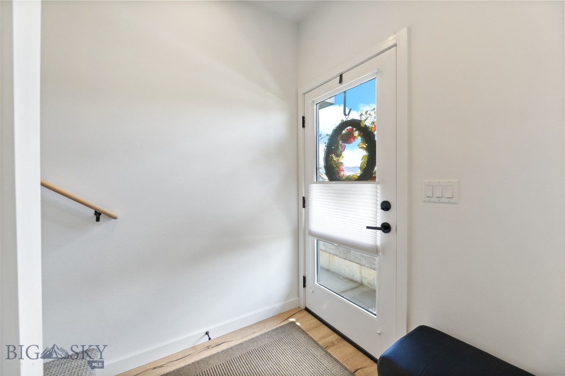 2725 W Graf A Property Photo 11