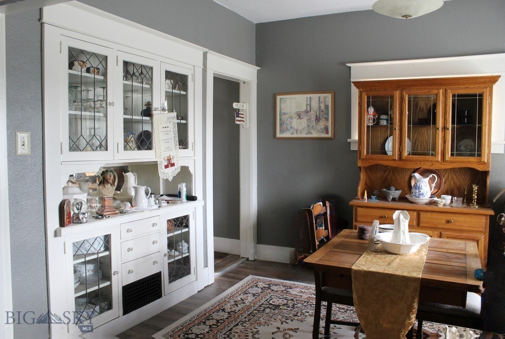 1016 S Colorado Property Photo