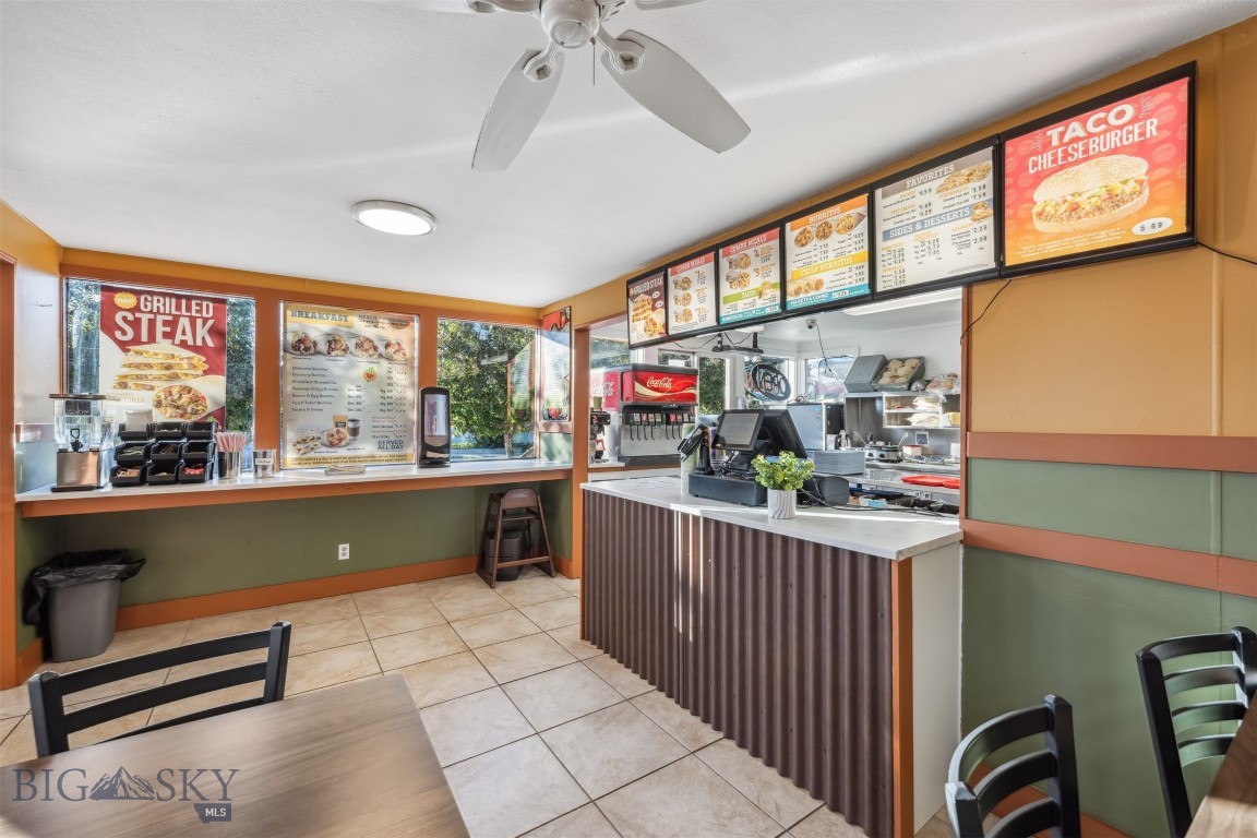 421 E Commercial Property Photo 1