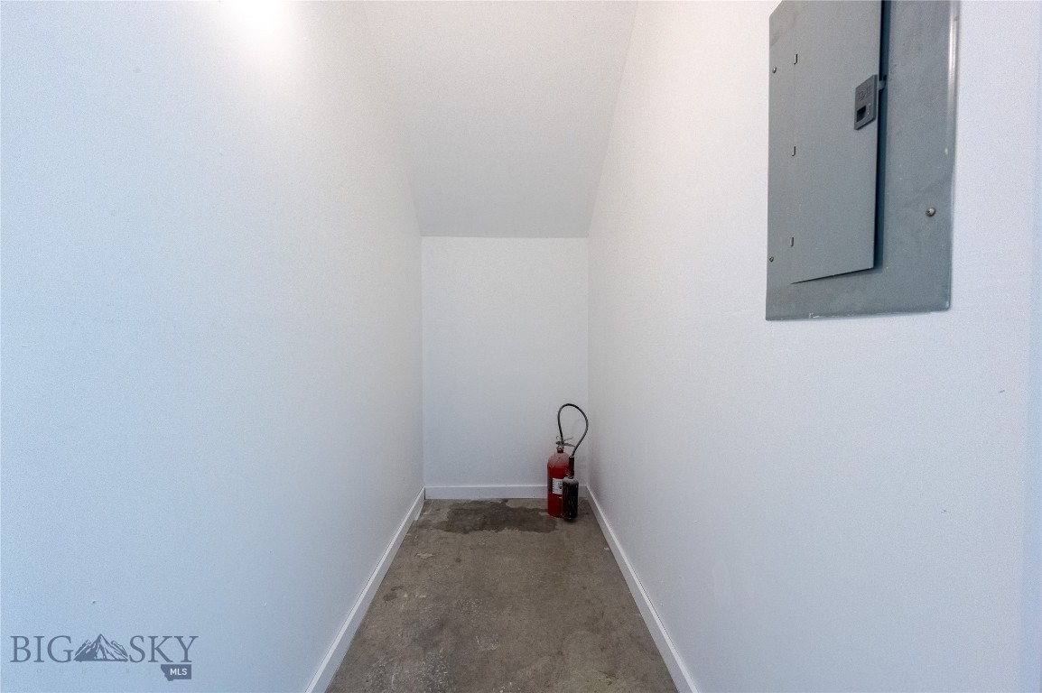 211 Jetway A4 Property Photo 8