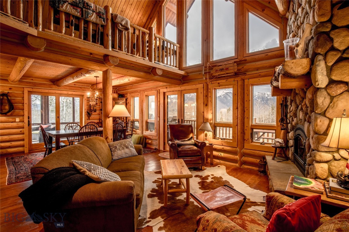 1 Dutchman Trail Property Photo 8