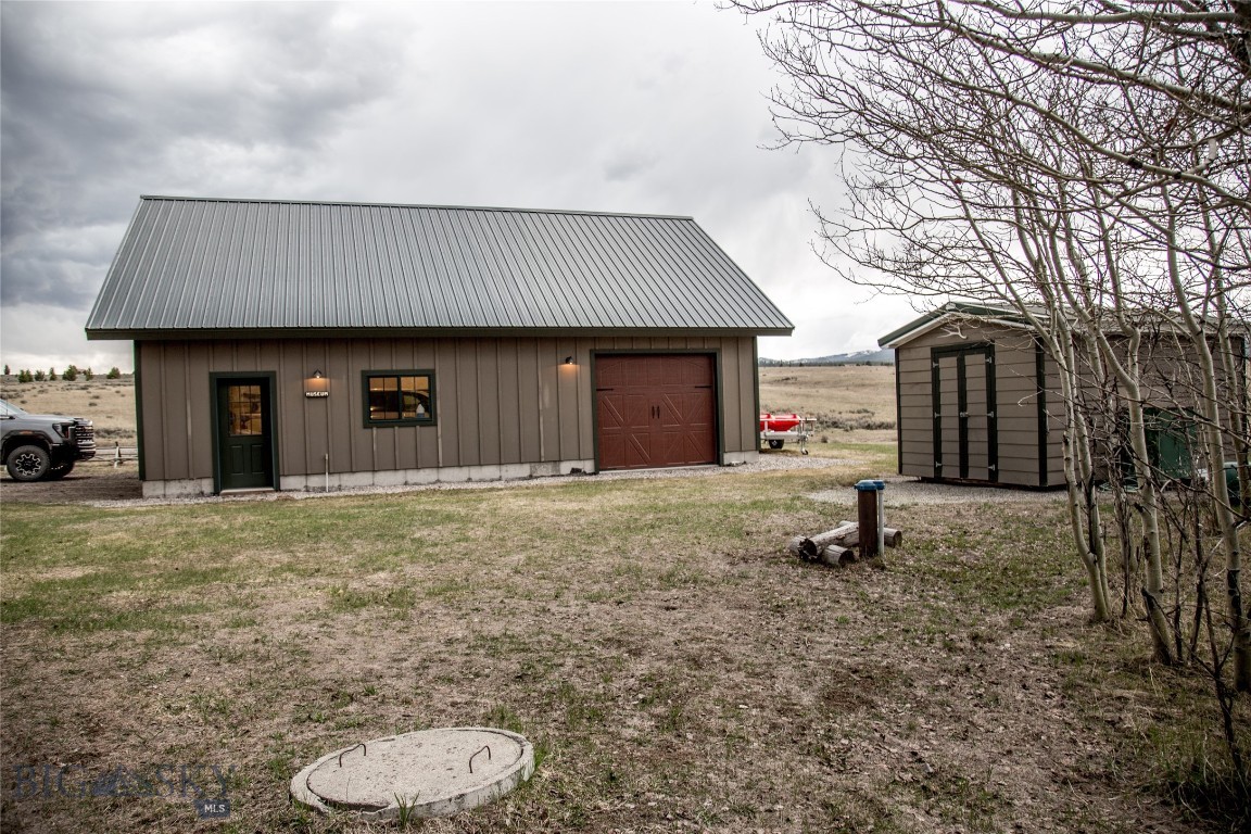 1 Dutchman Trail Property Photo 58