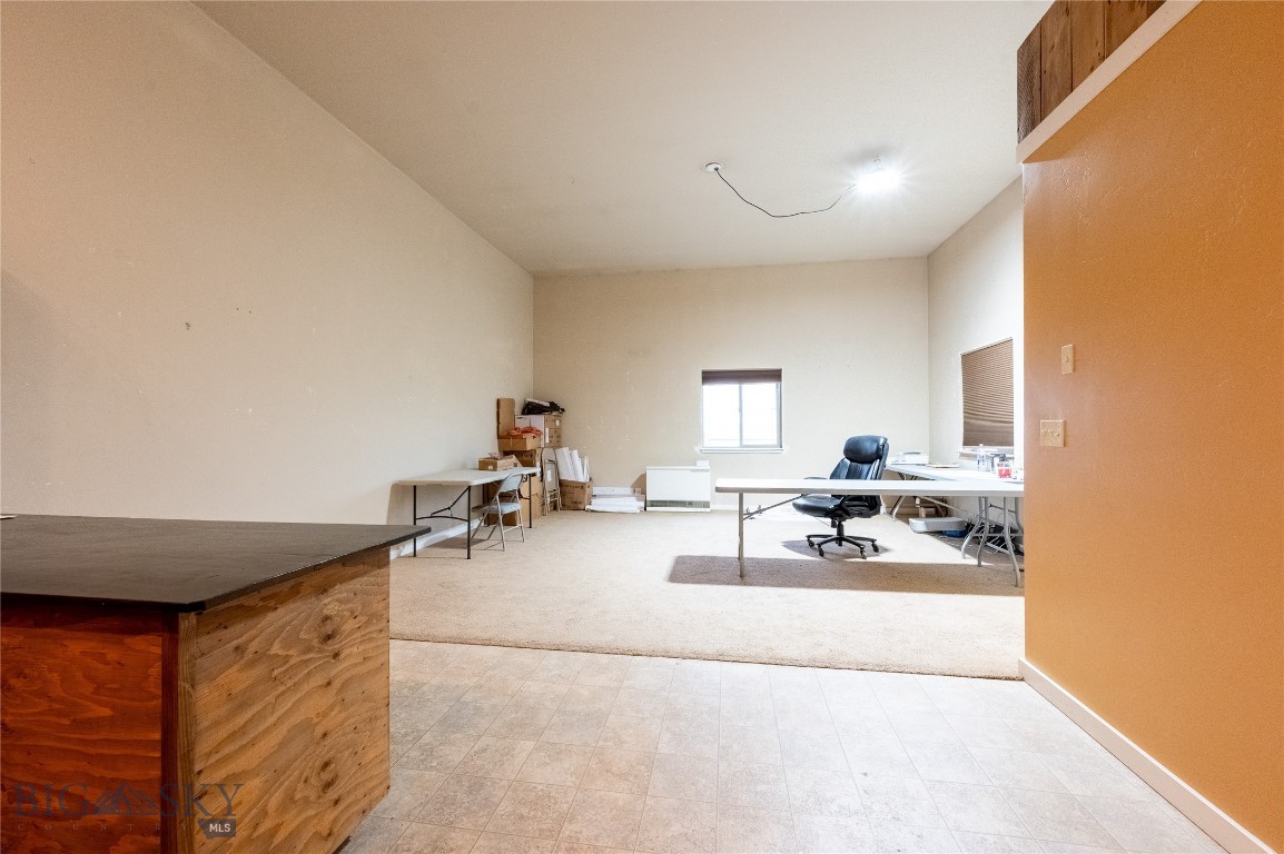 211 Jetway A1 Property Photo 6