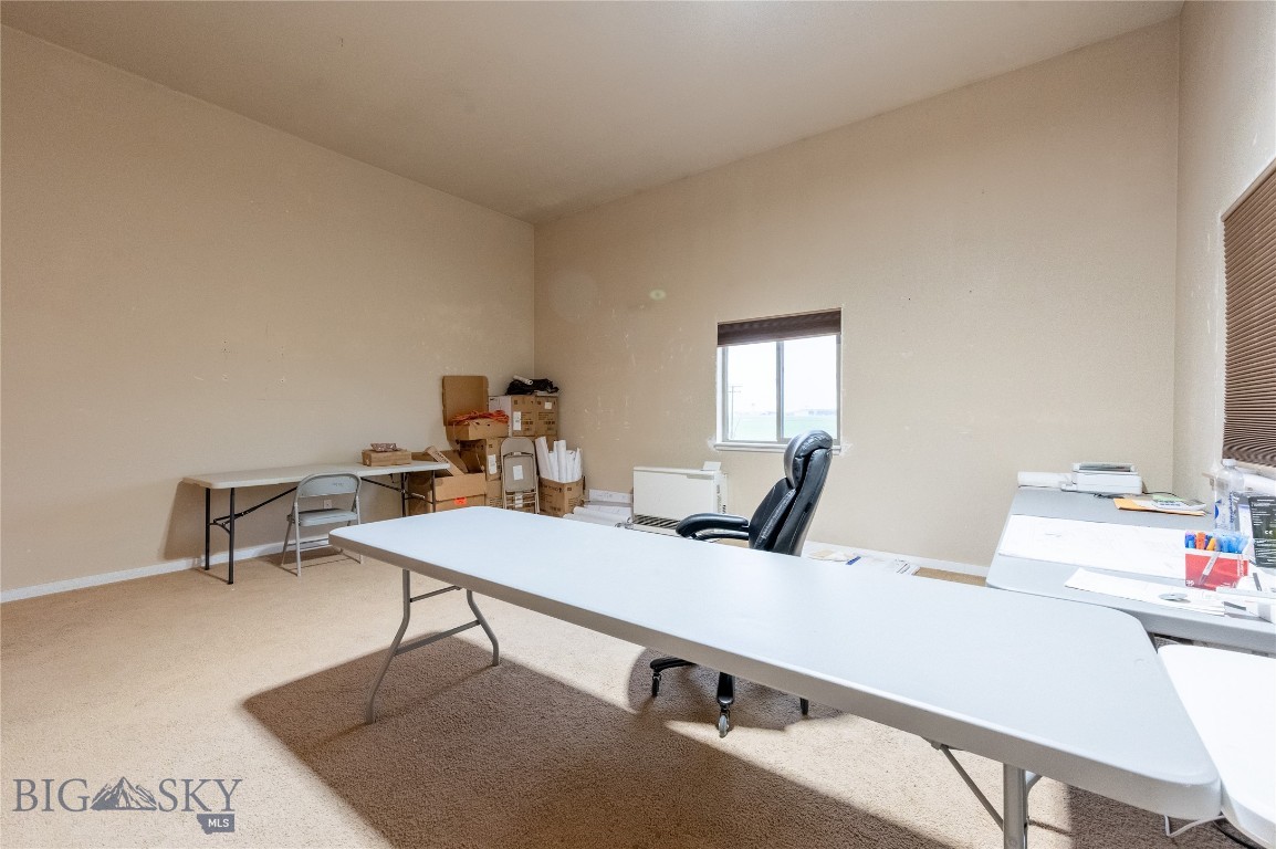 211 Jetway A1 Property Photo 8
