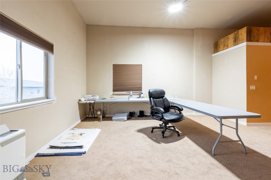 211 Jetway A1 Property Photo 10