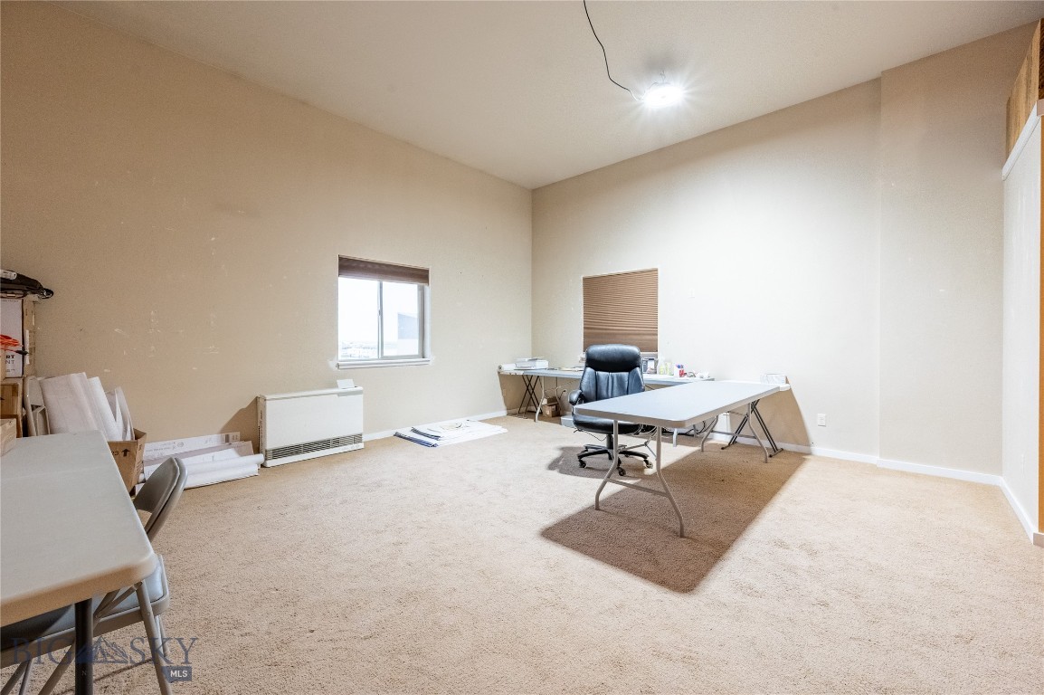 211 Jetway A1 Property Photo 11