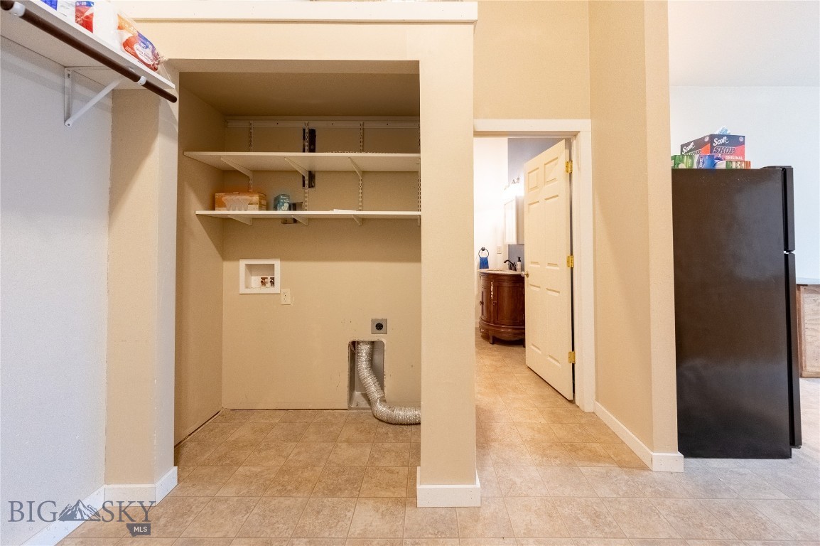 211 Jetway A1 Property Photo 18