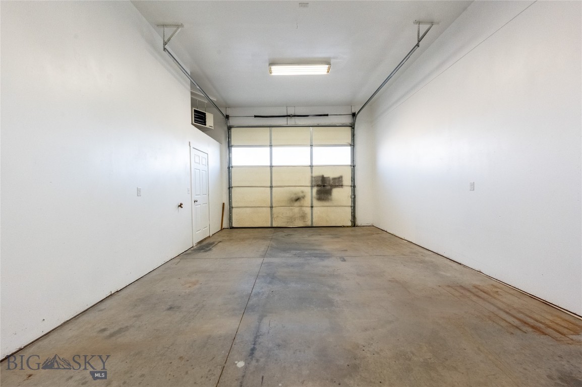 211 Jetway A1, A2, A4, A5 Property Photo 7