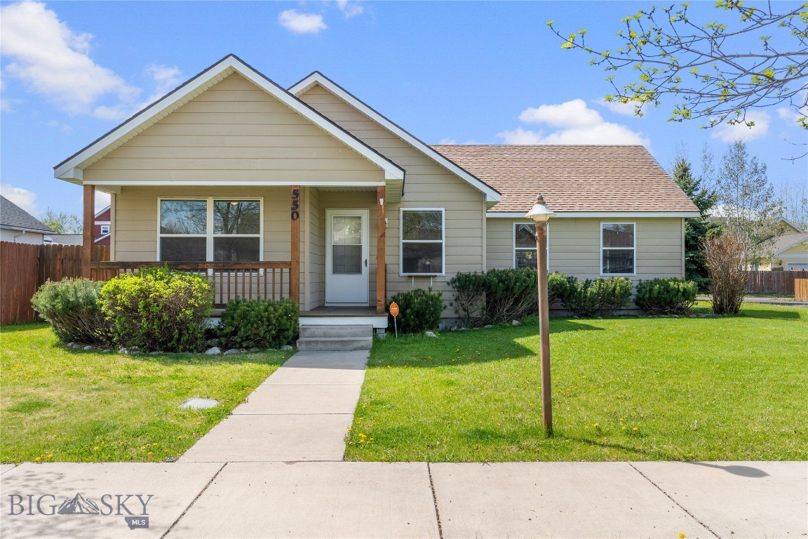 550 Green Tree Property Photo 1