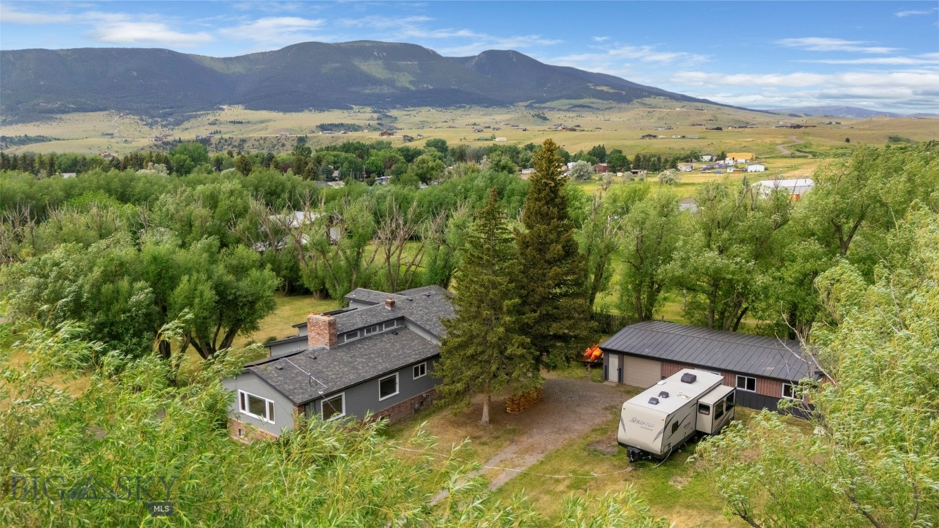 84 Canyon View Drive