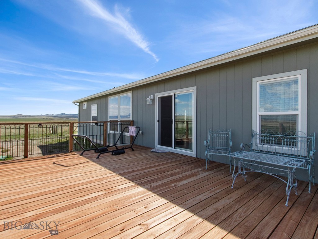 8 Duke Drive Property Photo 24