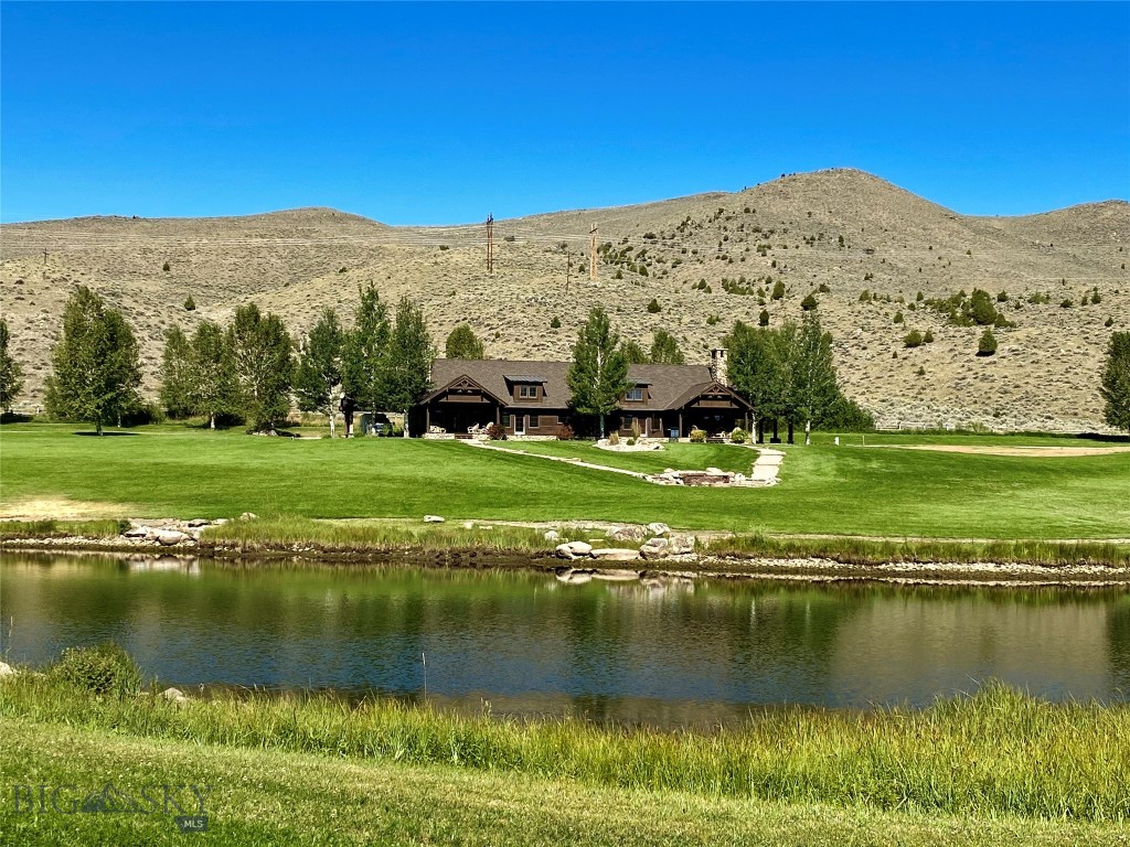 100 Snowberry Path Property Photo 2