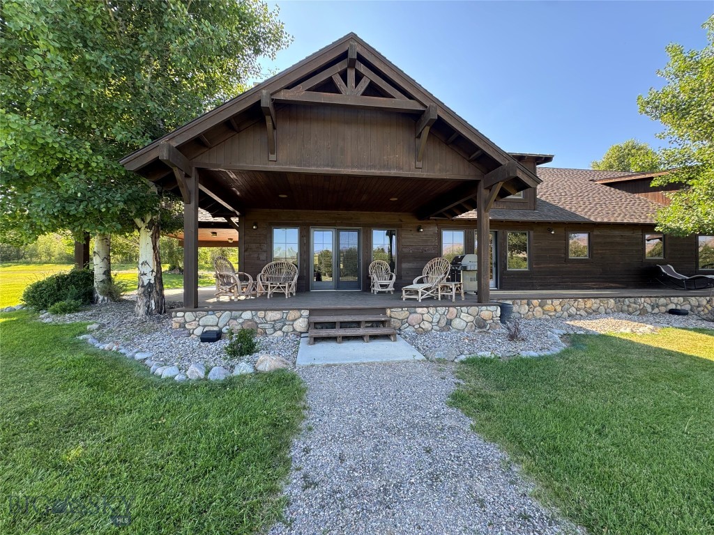 100 Snowberry Path Property Photo 7