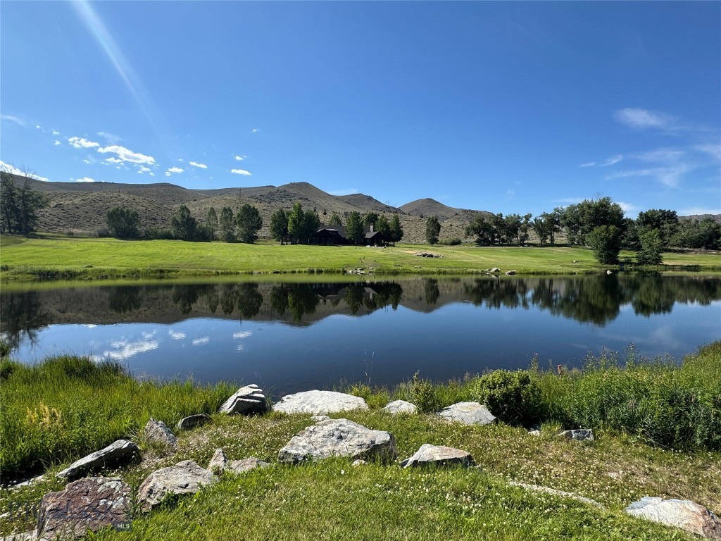 100 Snowberry Path Property Photo 50